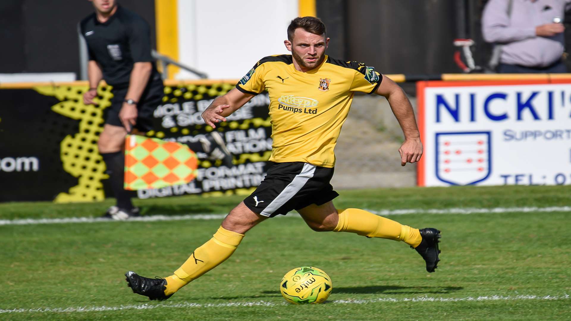 Folkestone defender Josh Vincent Picture: Alan Langley