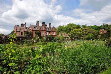 Doddington Place Gardens