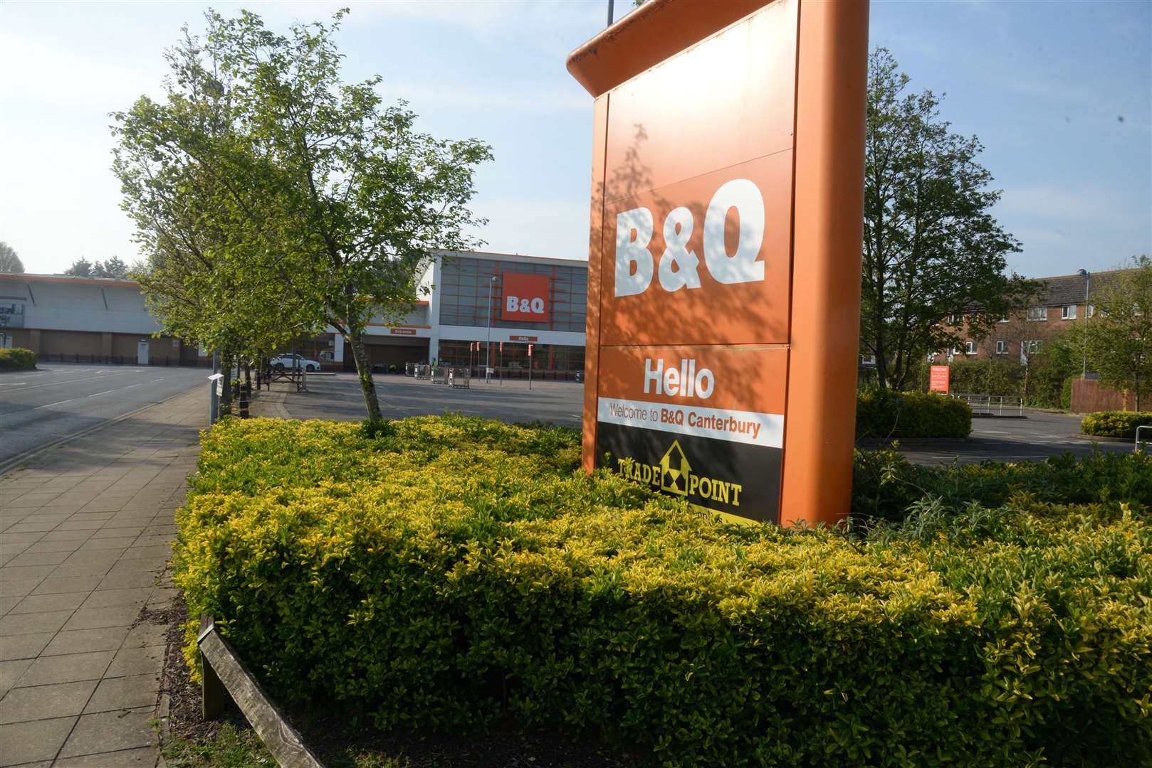 B&Q will downsize by about 30%