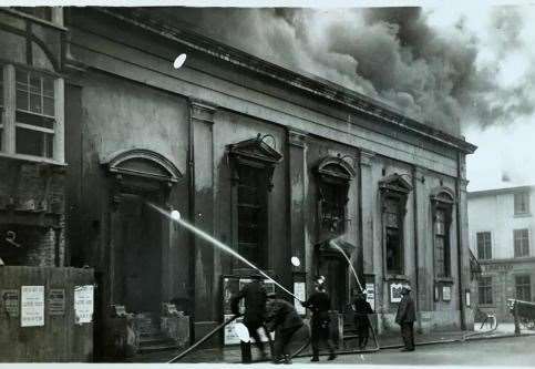 Albert Scrivens' picture of the Herne Bay Town Hall Fire, 1925. Picture courtesy of Kent Fire and Rescue Service