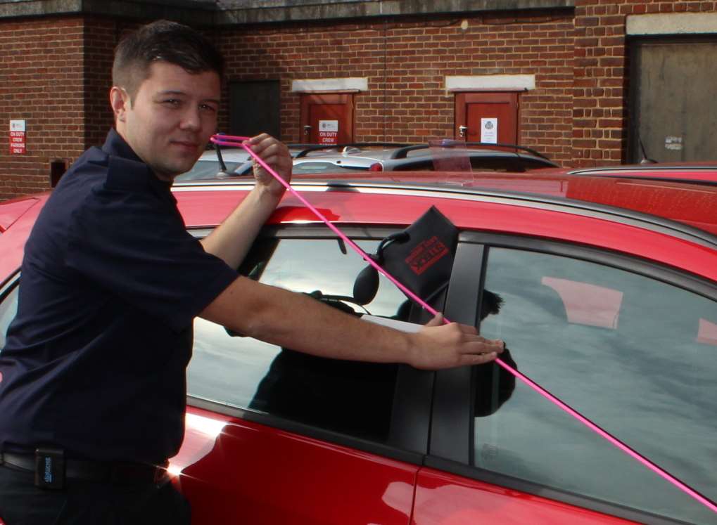 Sittingbourne firefighter Nick Gammon demonstrate the BigEasy, the latest addition to their specialist equipment. Stock Image.