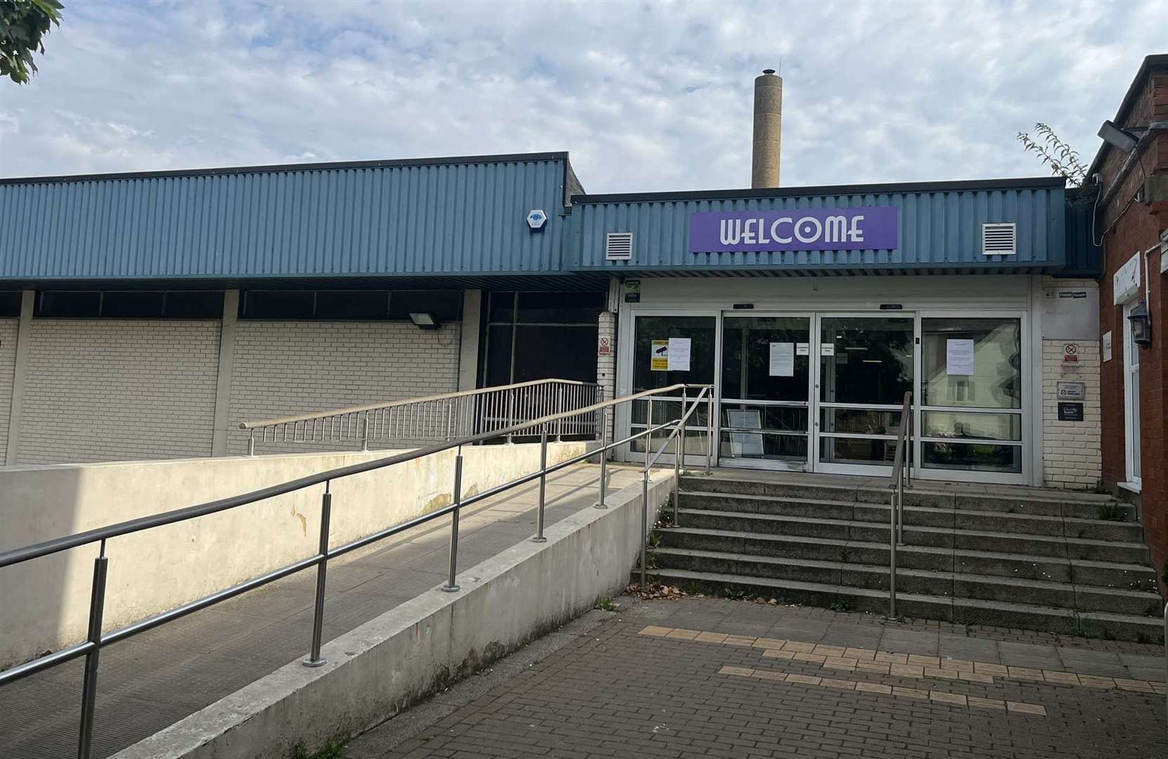 Thousands of people have signed a petition calling on Folkestone and Hythe District Council to “save” Folkestone Sports Centre