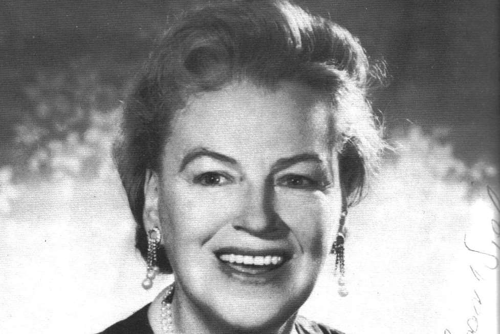 Famous singer Gracie Fields