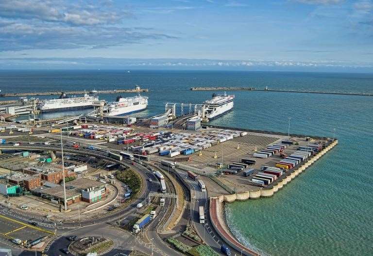 Port of Dover warn of delays to P&O, DFDS and Irish Ferries sailings ...