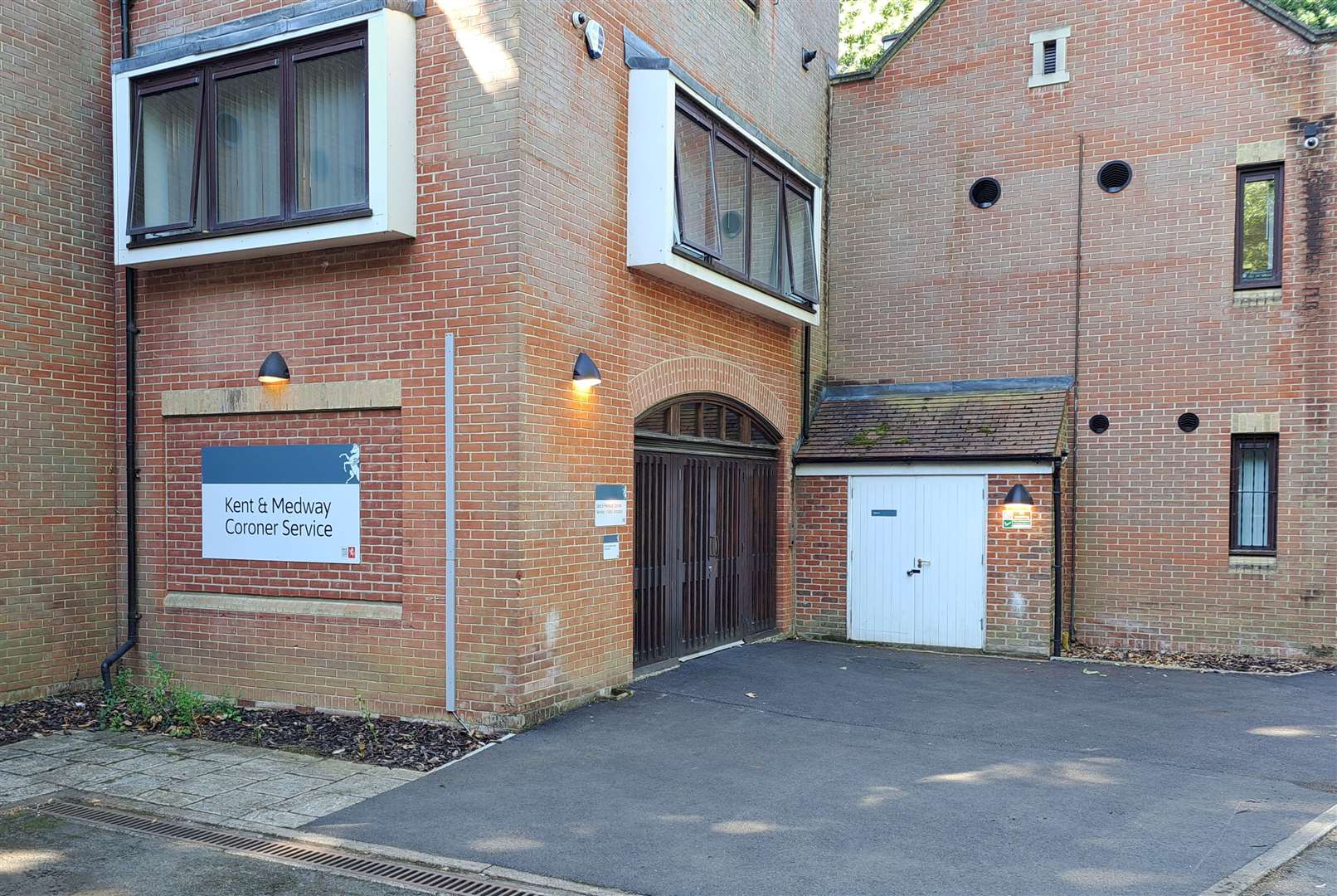 An inquest was opened into Mr Irving’s death at Oakwood House, Maidstone today