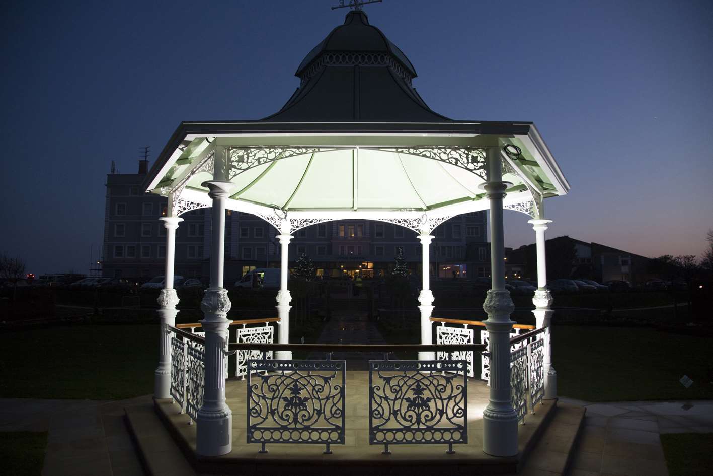 The new wedding gazebo at Hythe Imperial Hotel