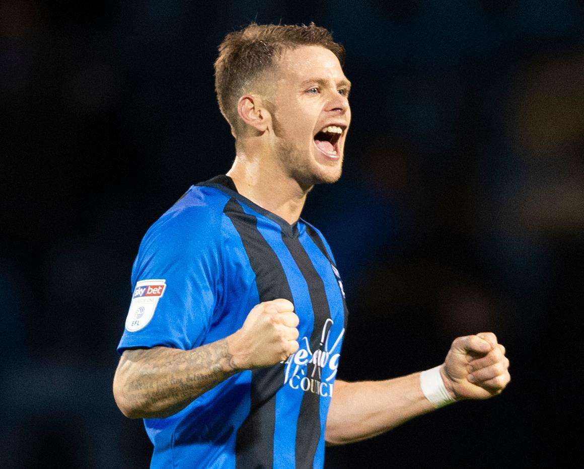 Mark Byrne celebrates three points at the final whistle Picture: Ady Kerry