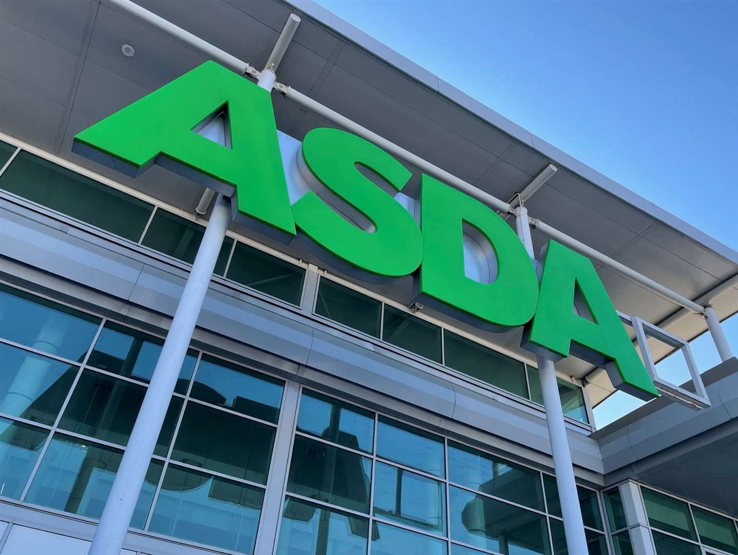 Sturry thief admits stealing gin and Valentine’s Day gifts from Asda in ...