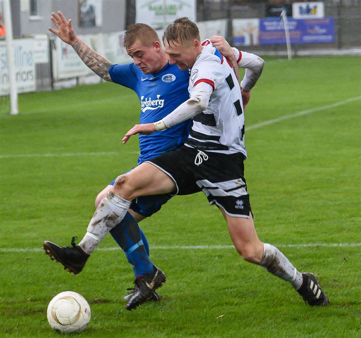 Deal Town midfielder Ben Chapman Picture: Alan Langley