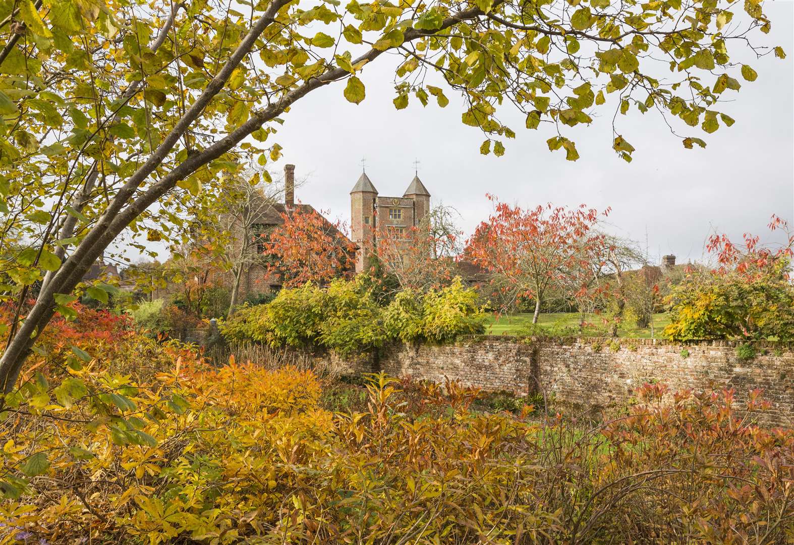 where-to-see-this-year-s-spectacular-autumn-with-the-national-trust-in-kent