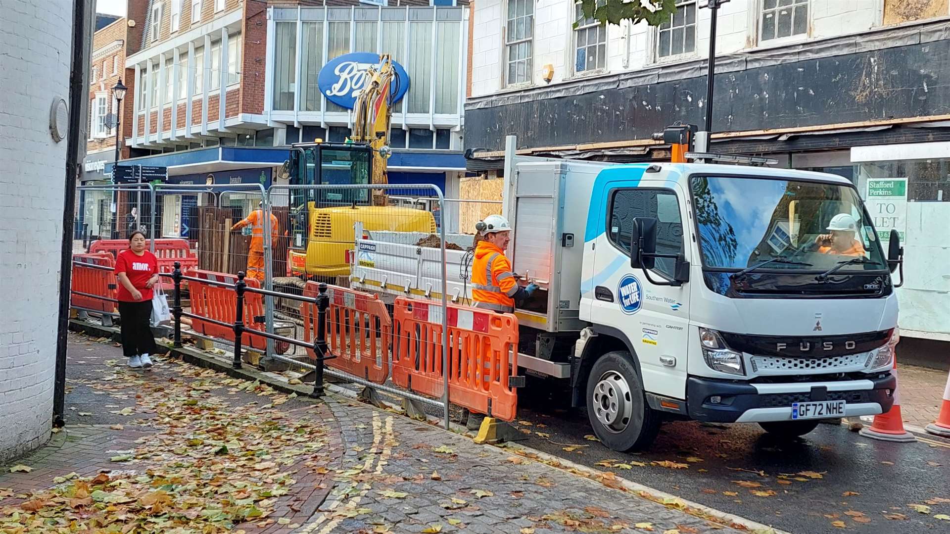 Southern Water contractors are working in the Lower High Street