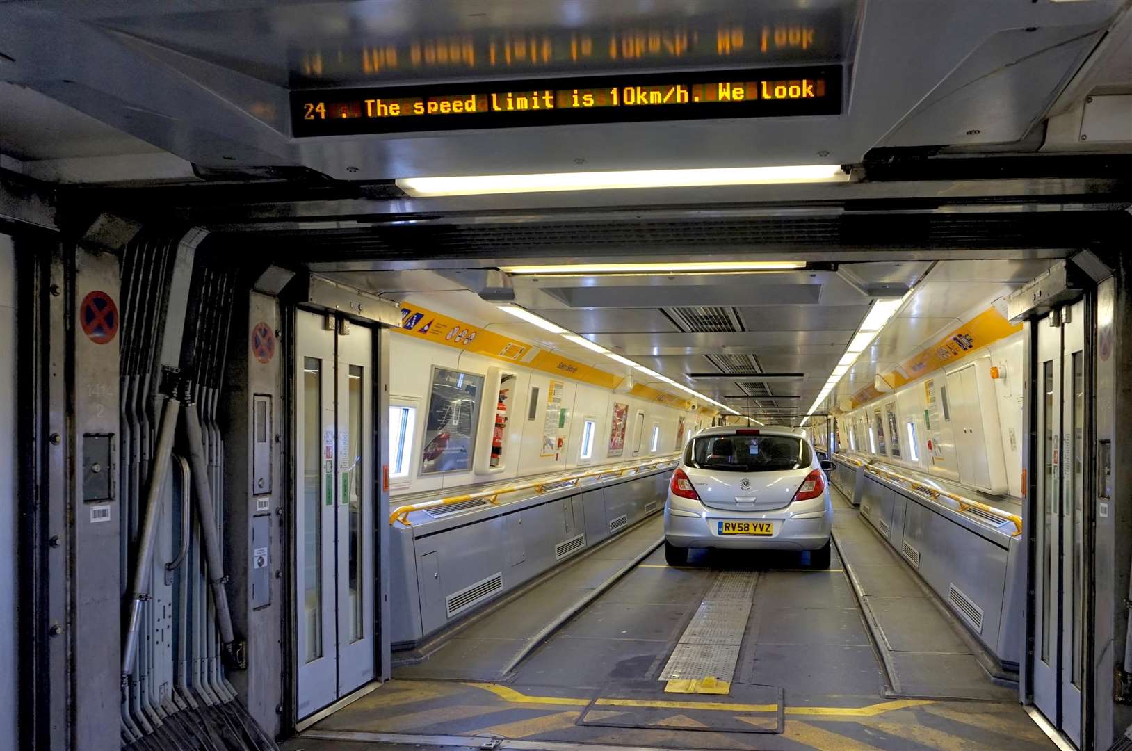 Getlink reports another record month for Eurotunnel's Le Shuttle ...