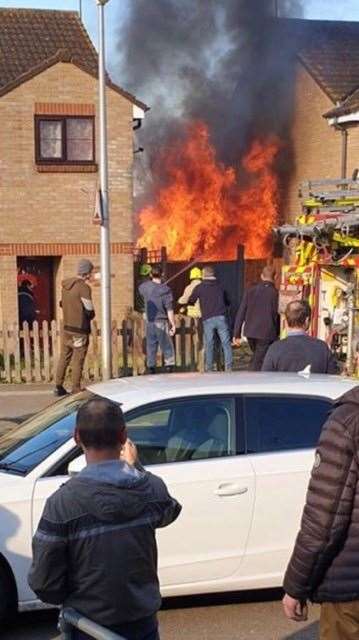 Flames and smoke filled the air in Goudhurst Road, Twydall (8562305)