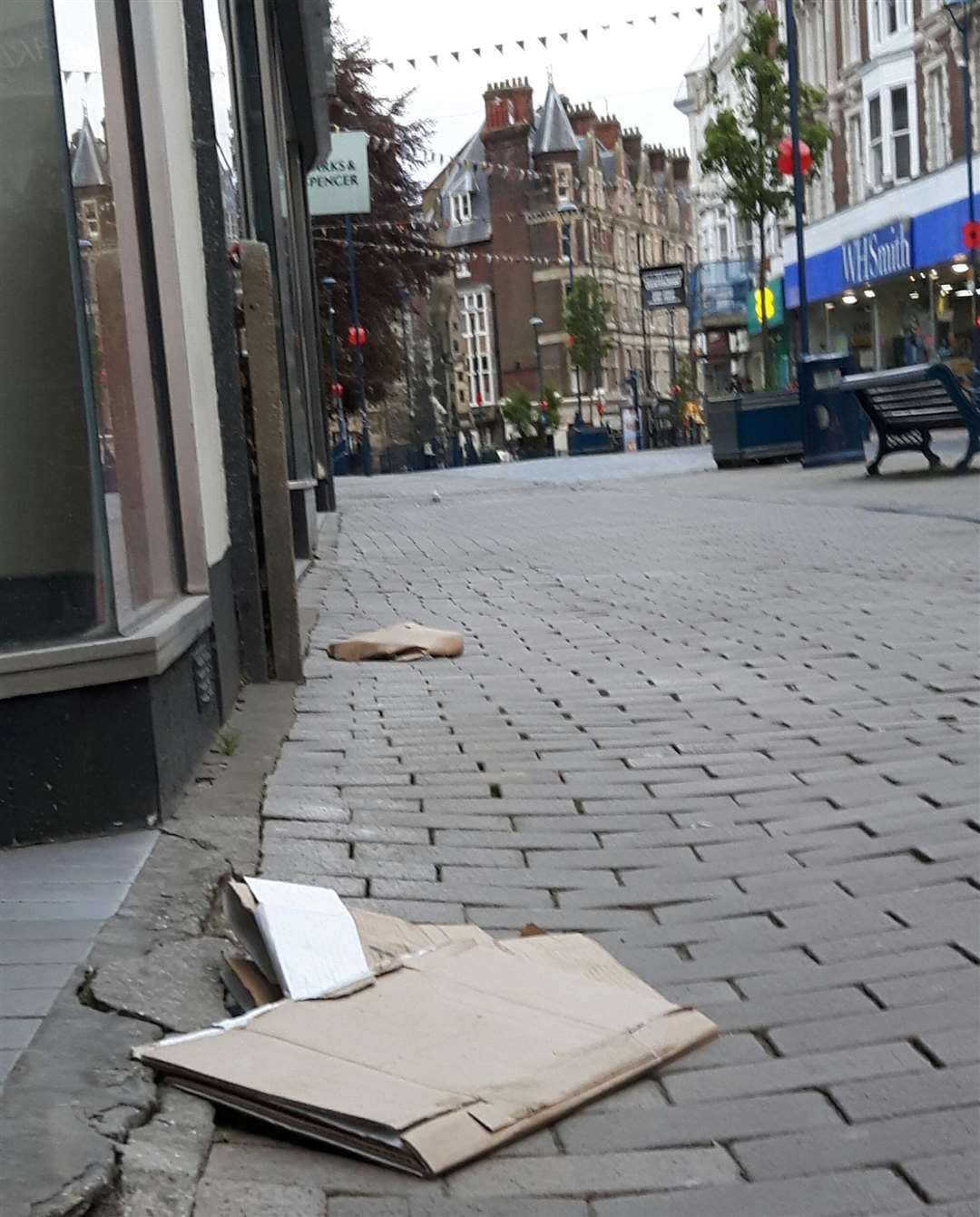 Litter at Biggin Street, Dover.