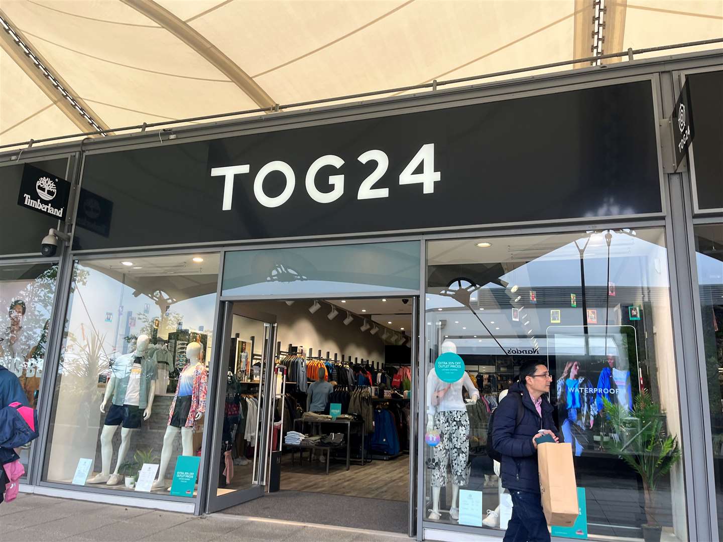 Tog 24 at Ashford Designer Outlet is set to move into the former Patisserie Valerie unit, and then be replaced by Crocs