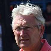 Dover Athletic manager Chris Kinnear