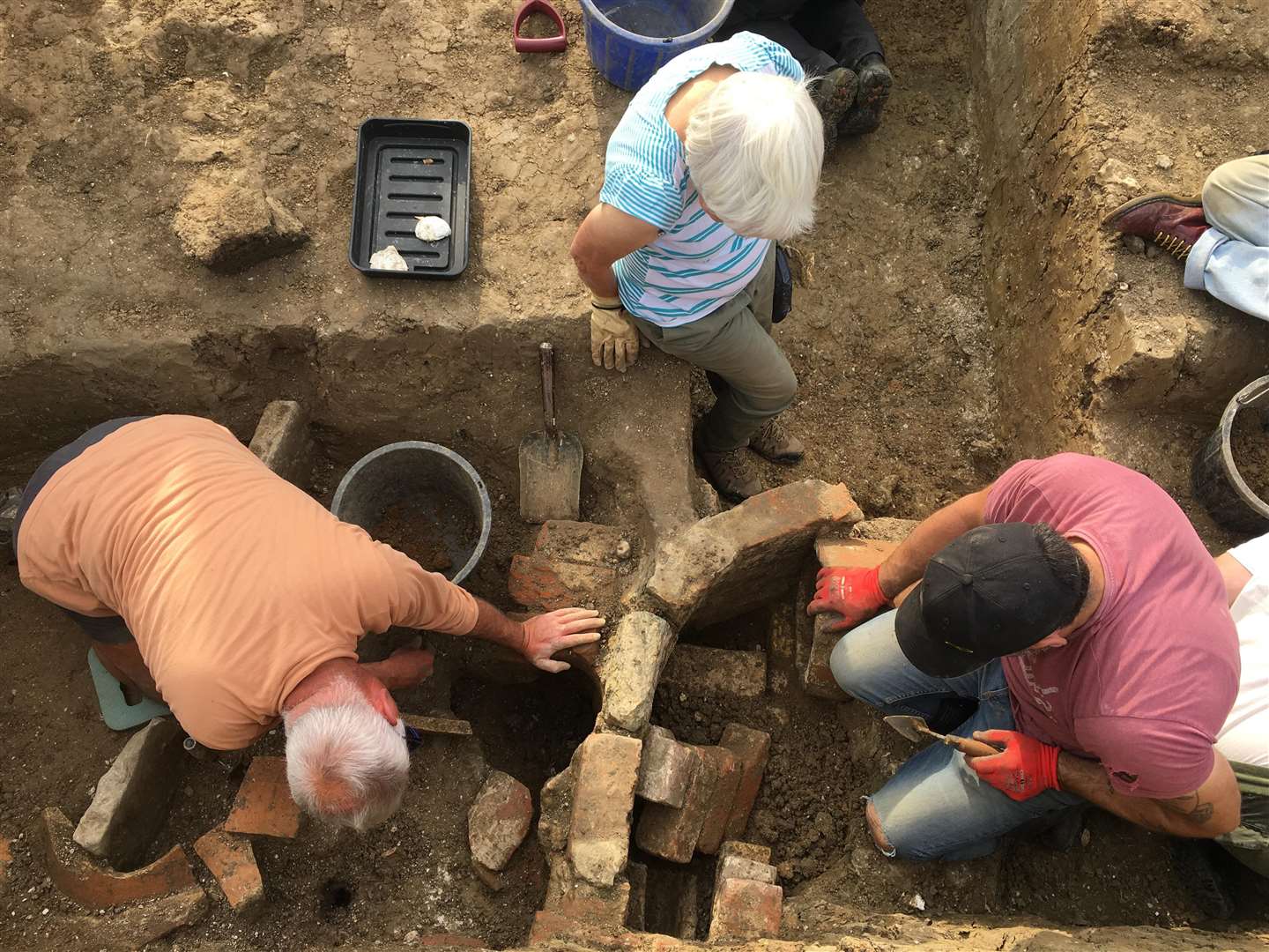 Volunteers excavate St Eanswythe watercourse - Folkestone: Courtesy Christ Church University (5137676)