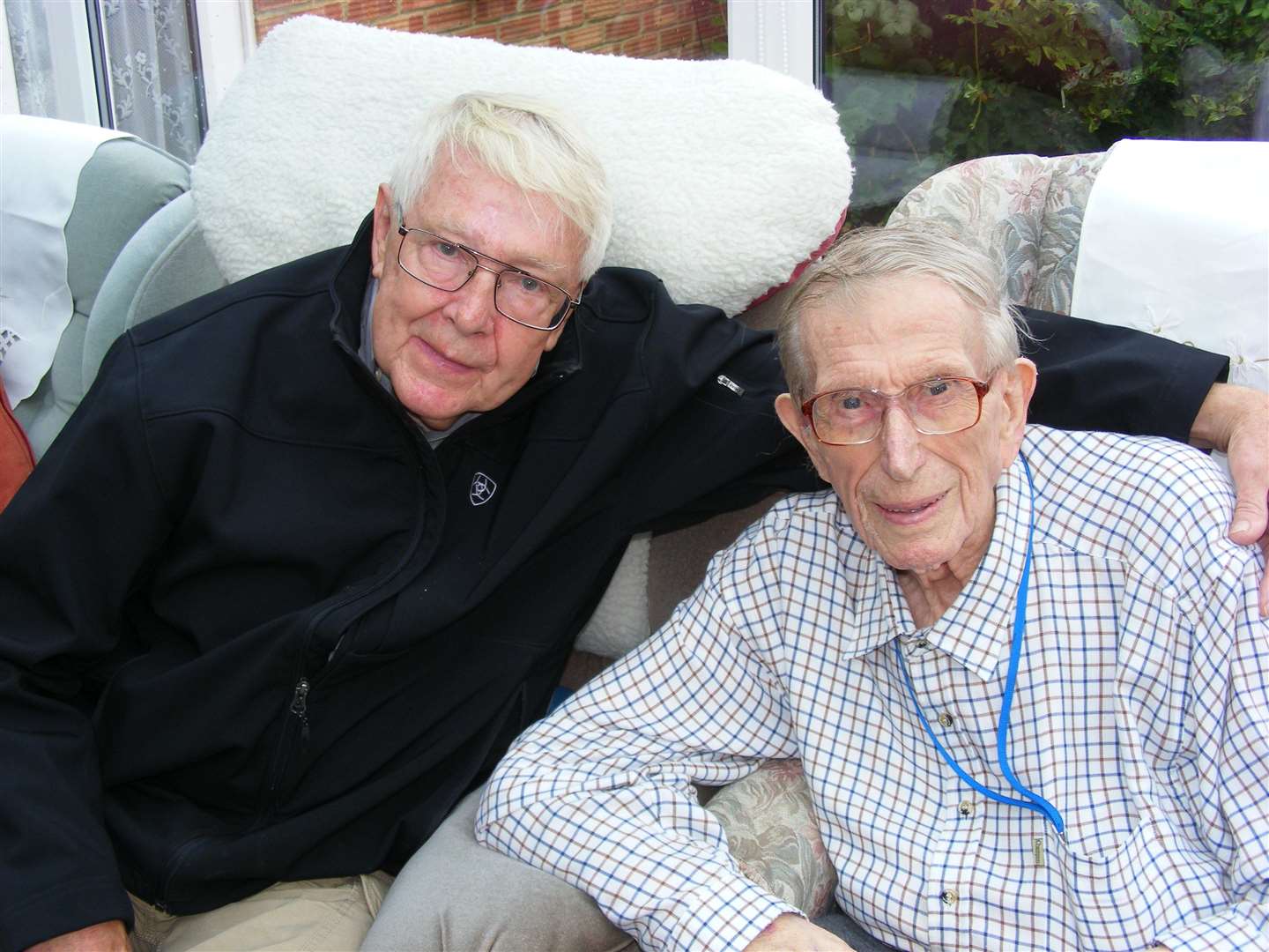 American radio ham Bill 'Doc' Maxson (left) meets Sheppey's Ted Trowell at his Minster care home. Picture: Colin Johnson