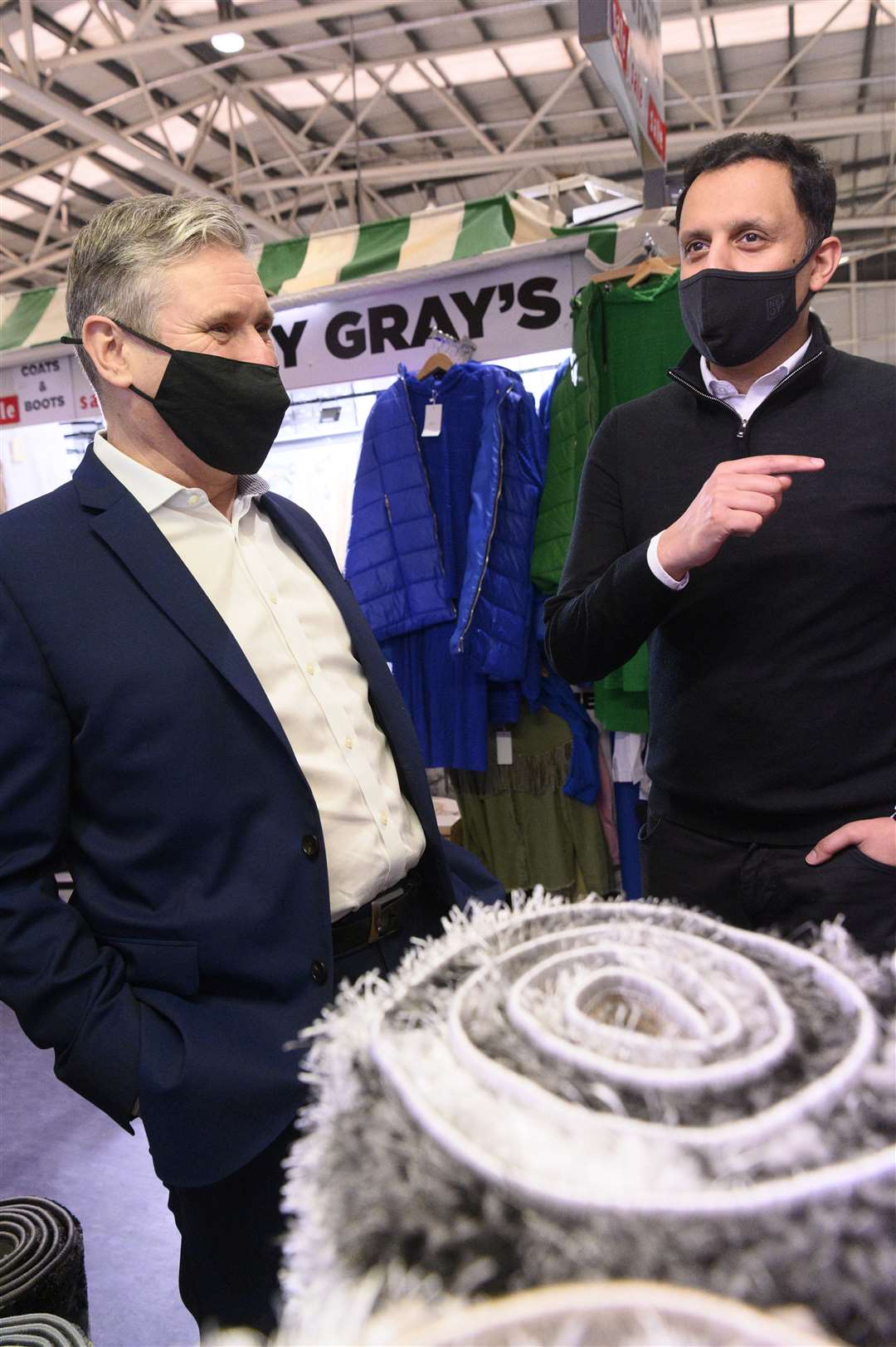 Labour leader Sir Keir Starmer and Scottish Labour leader Anas Sarwar during a visit to the Forge Market in Glasgow (John Linton/PA)