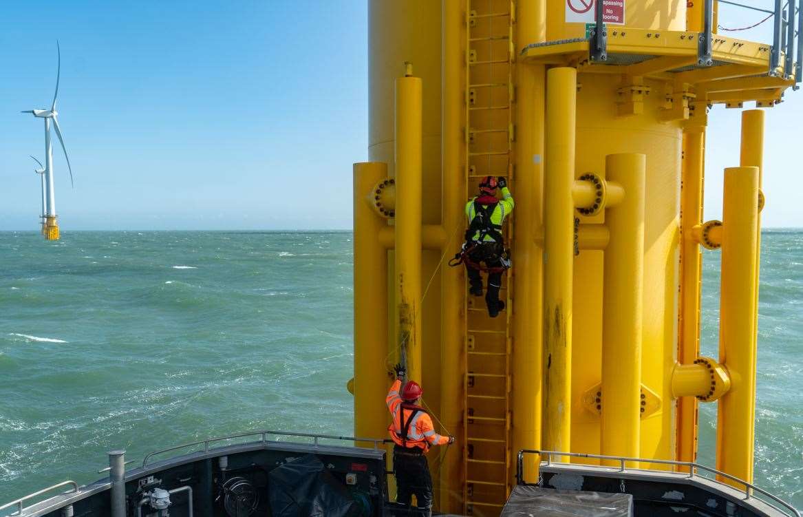 There are 100 turbines on the Thanet windfarm. Photo by Edward Thompson