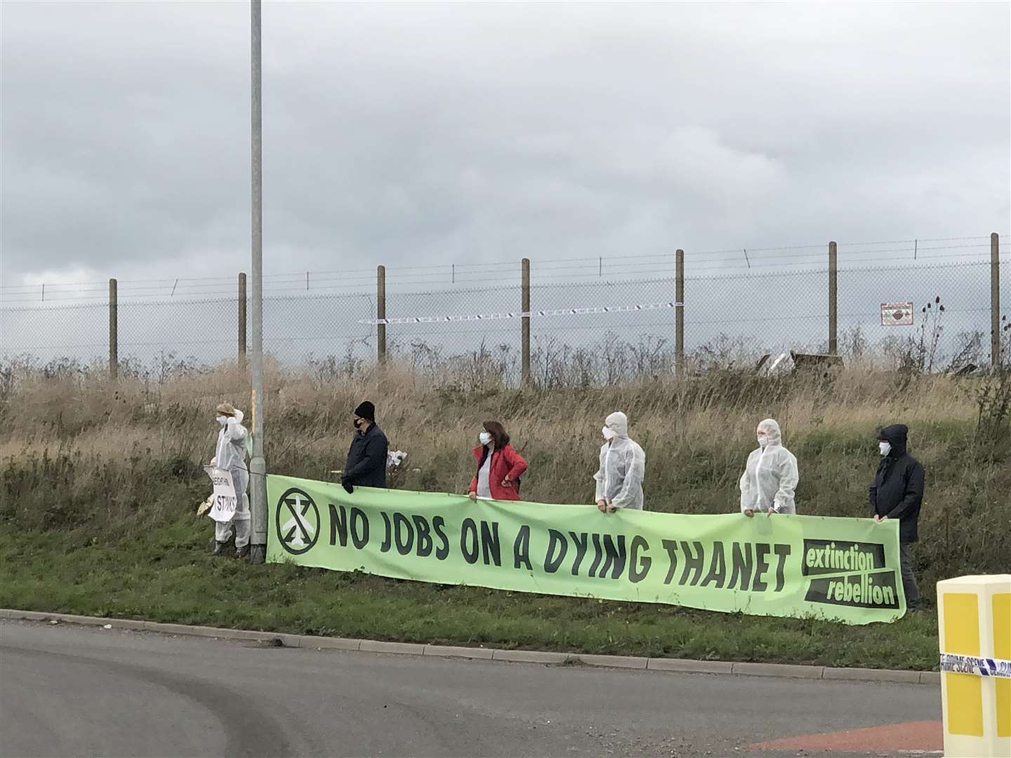 Extinction Rebellion Thanet held an anti-Manston protest along the A299 Thanet Way on Friday