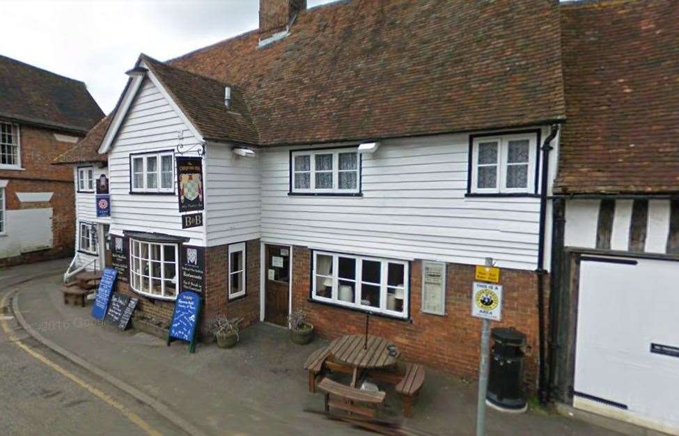 The Chequers Inn has a 2 rating