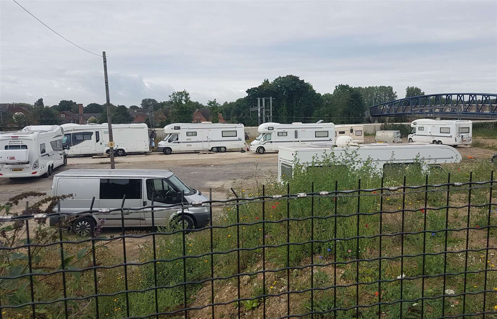 The travellers remain on the Elwick Road site in Ashford