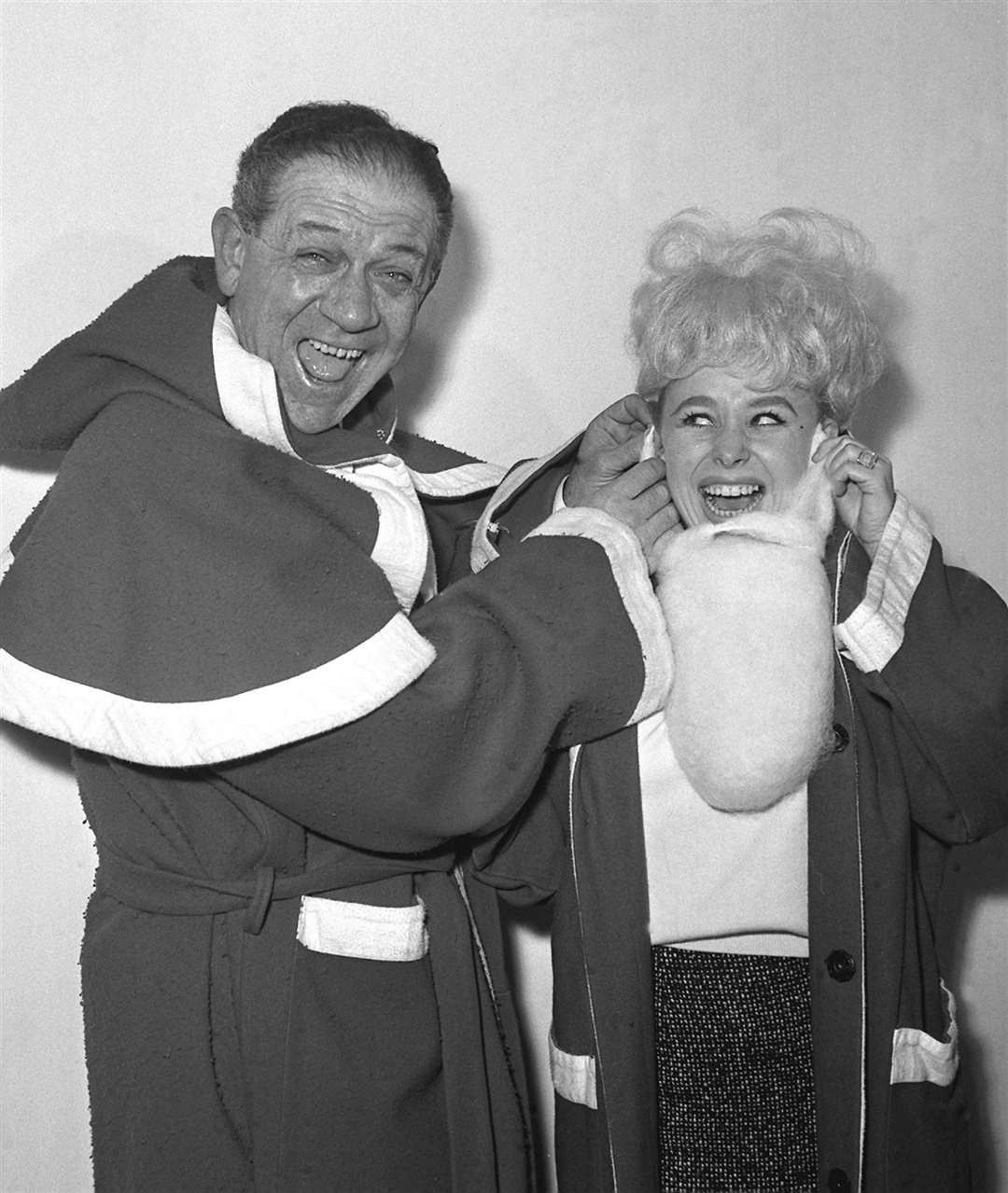 Sid James and Barbara Windsor in 1963 (EMPICS UK/PA)