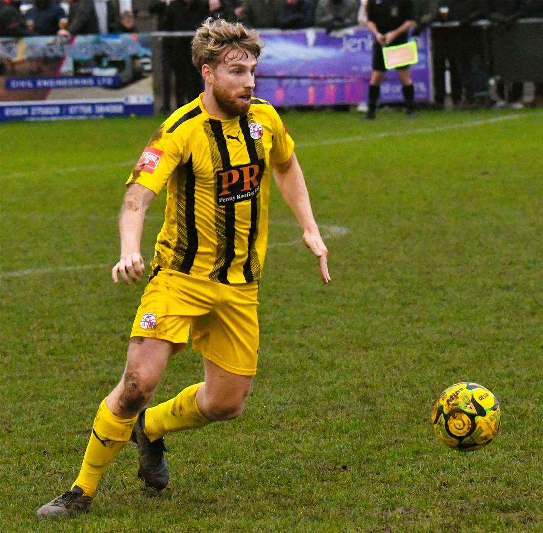 James Taylor finds space in midfield for Sheppey. Picture: Marc Richards