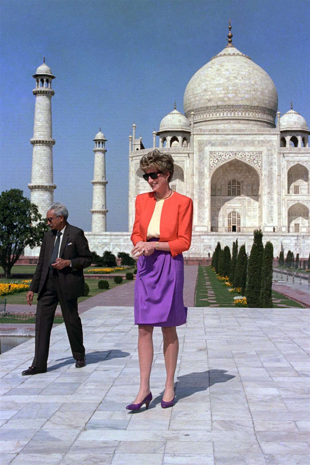 Diana is shown around by a guide during her visit to the Taj Mahal (Martin Keene/PA)