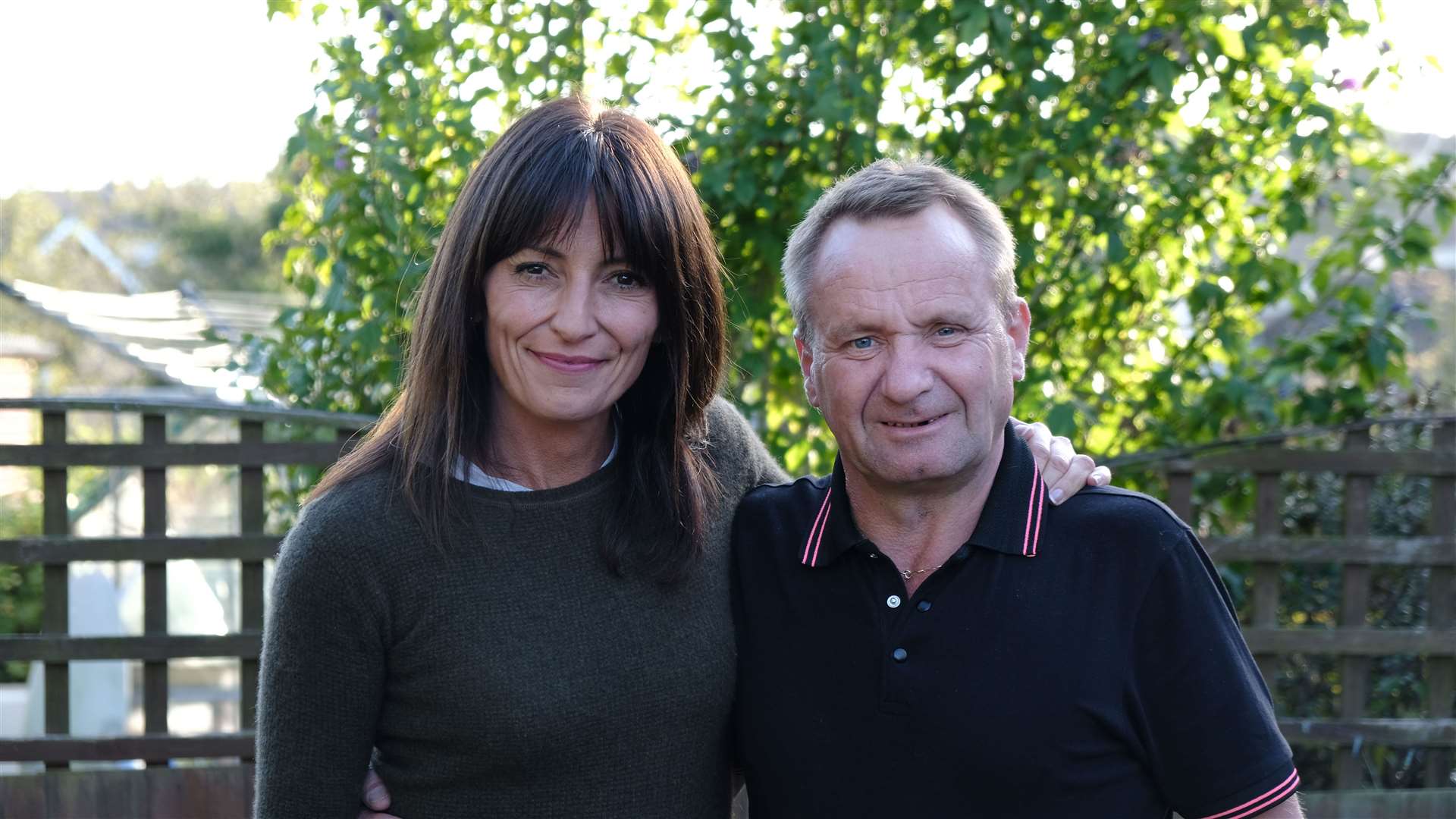 Simon meets with Long Lost Family presenter Davina McCall who tells him the news