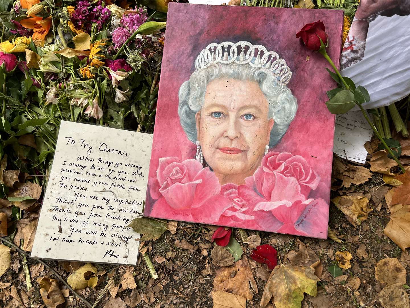 Many have left notes saying how grateful they are to have had an 'inspirational' monarch. Picture: Chantal Weller