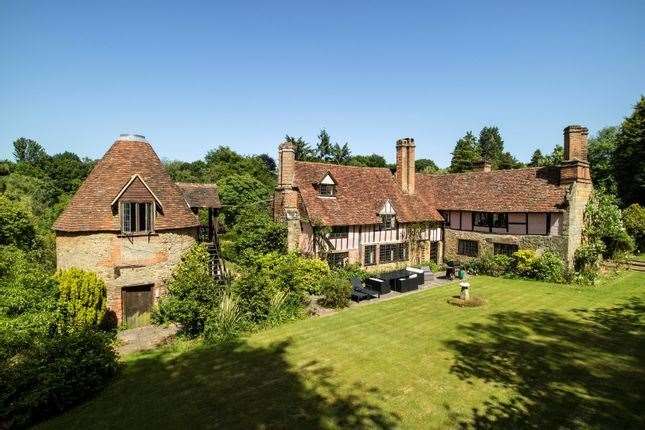 Westerham's priciest property on the market is a seven-bed in Hosey Common Road. Picture: Zoopla / Knight Frank