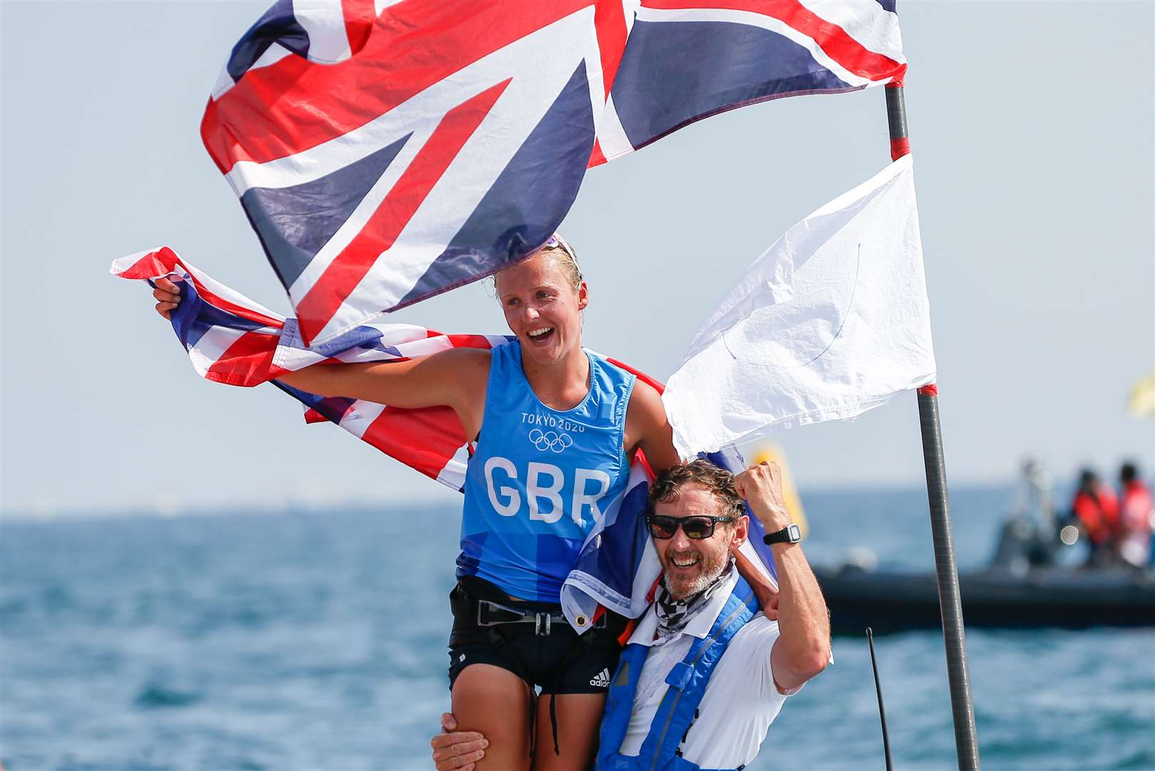 Emma Wilson celebrates her third-place finish (Thomas Bakker via DPA/PA)