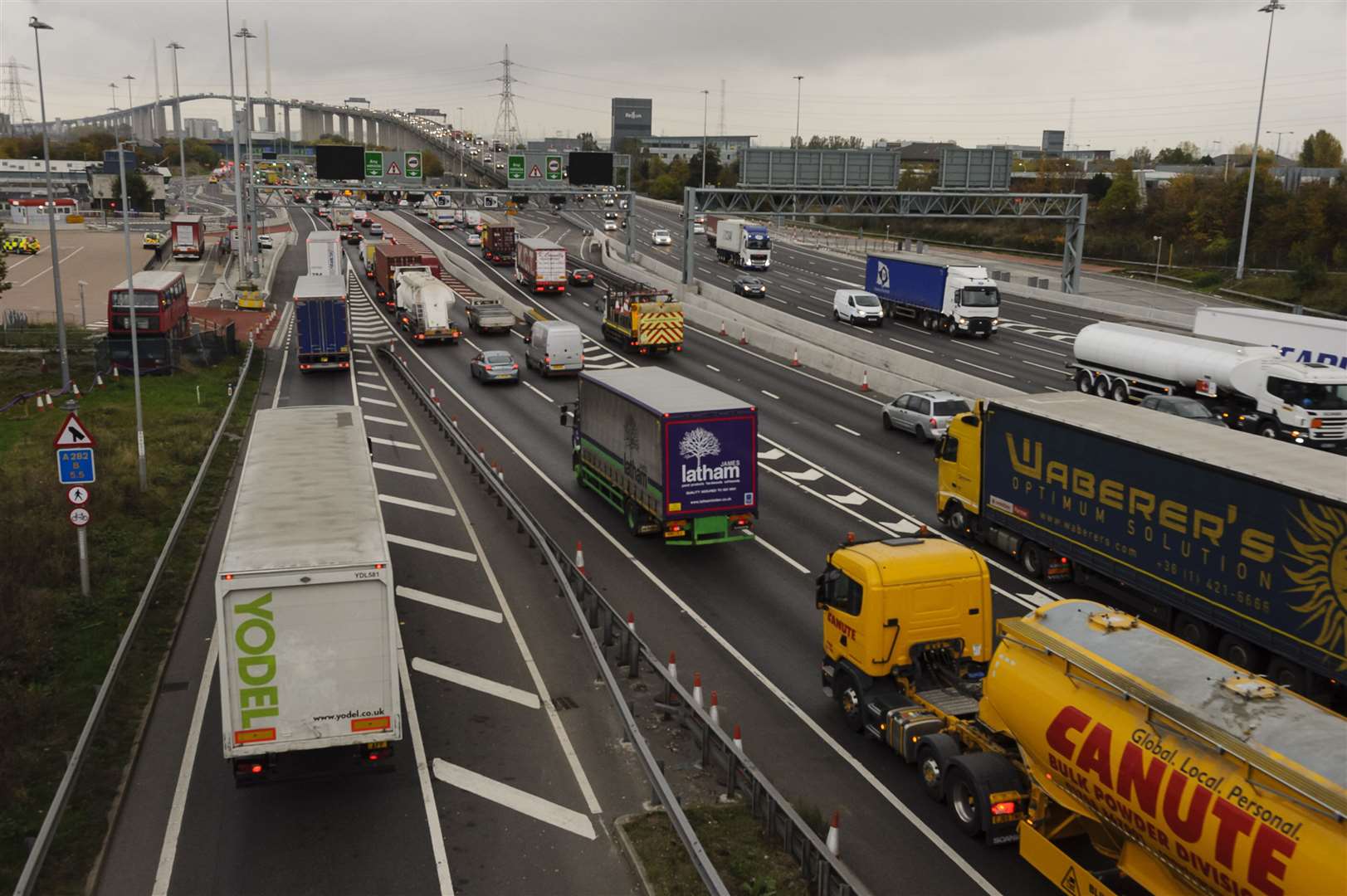 Traffic approaching the Dartford Crossing