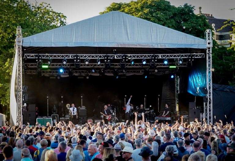 Tickets for Rochester Castle Concerts appear on seatfilling websites