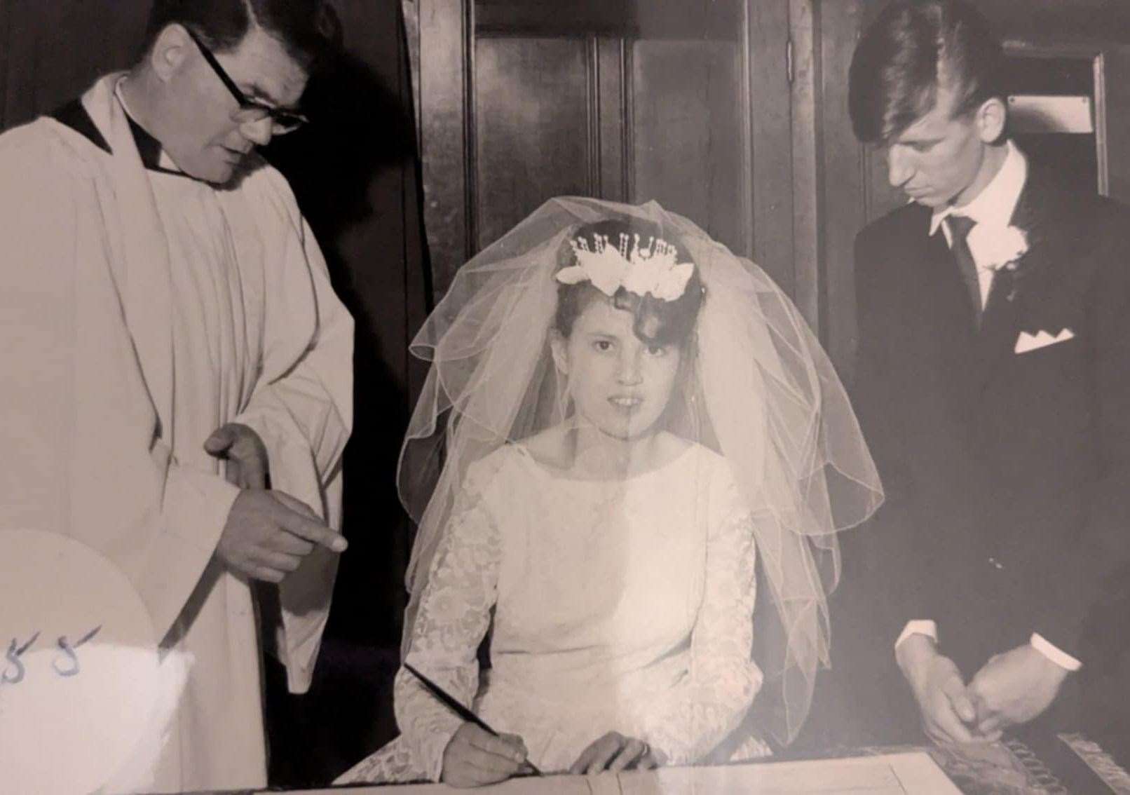 The Diamonds married in 1964