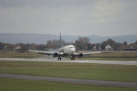 B737 landing at Lydd Airport