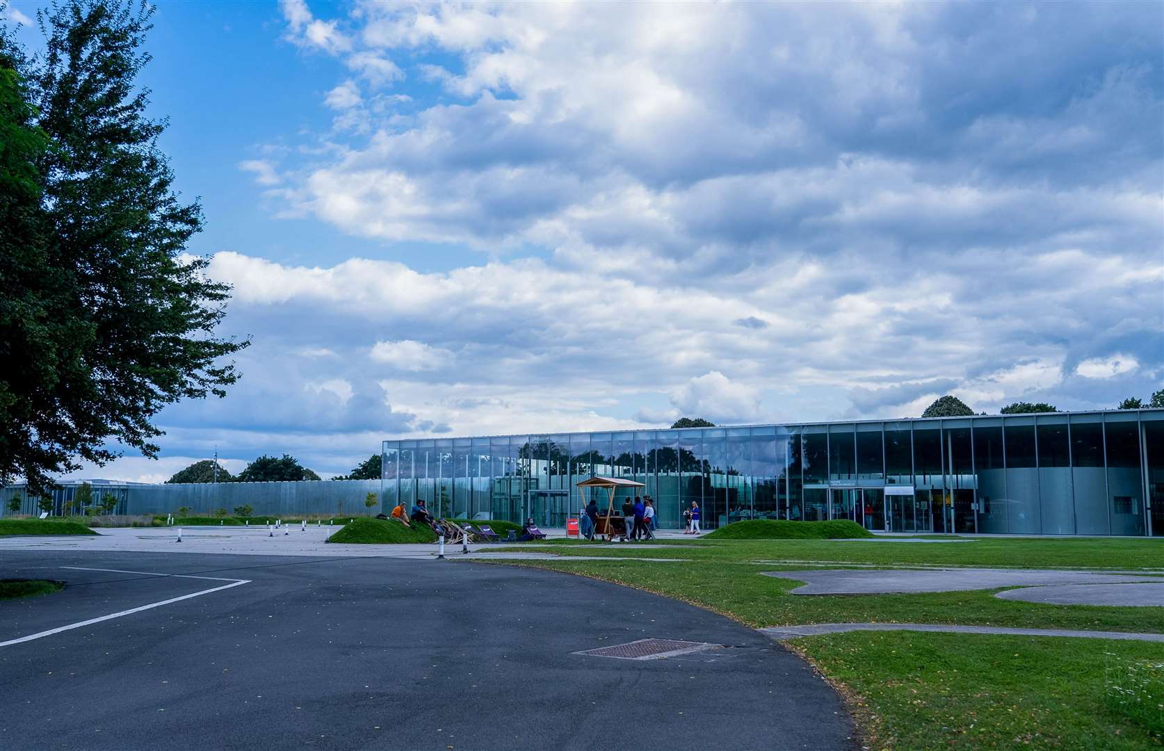 The exterior of the Louvre-Lens. Picture: Pas-de-Calais Tourisme / Louvre-Lens