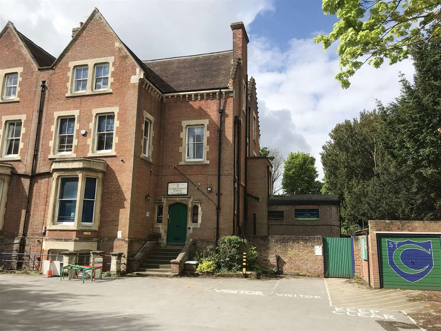 Lot 43 - St Christopher's School, 48 New Dover Road, Canterbury. Pic: Clive Emson (13274624)