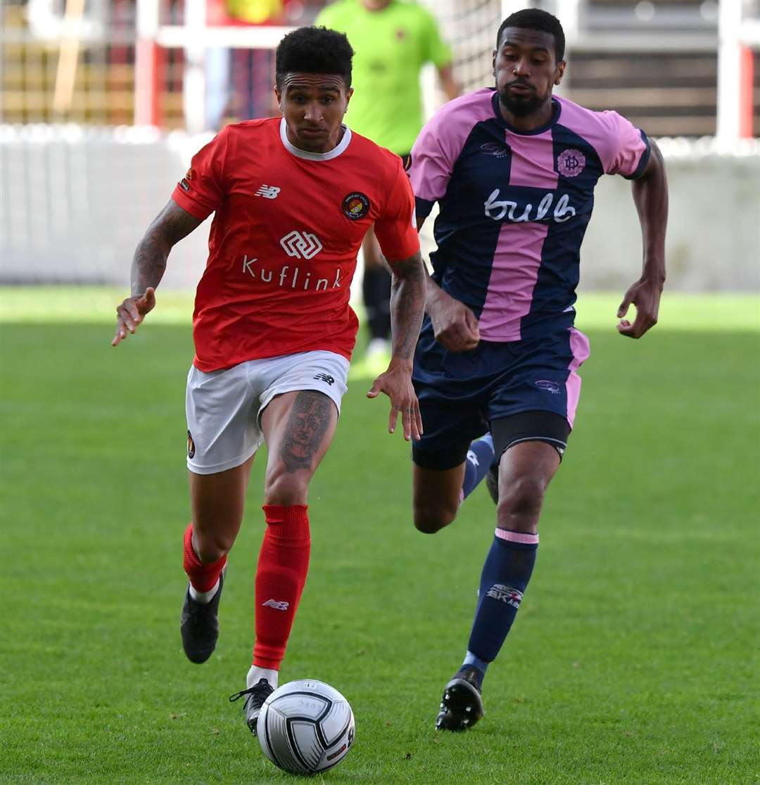 Ebbsfleet's Tobi Adebayo-Rowling in full flow against Dulwich earlier this season. Picture: Keith Gillard