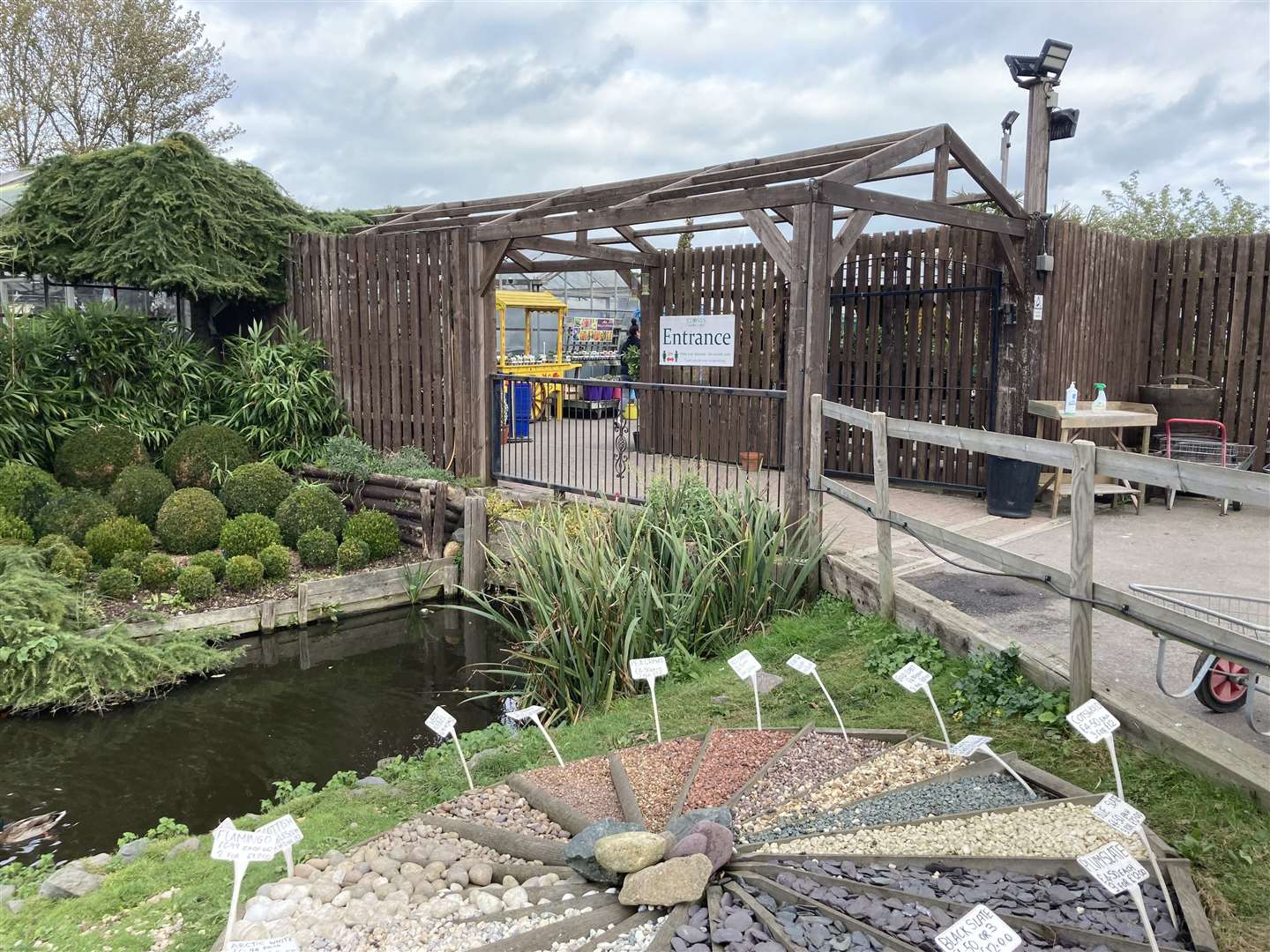 Entrance to Stones Garden Centre, Sheerness