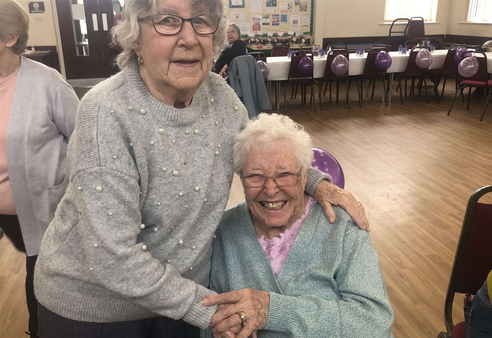 swanscombe-senior-lunch-club-helping-combat-loneliness-as-it-celebrates