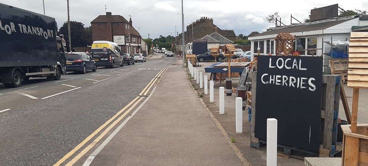 The traffic outside the Bapchild fruit stall