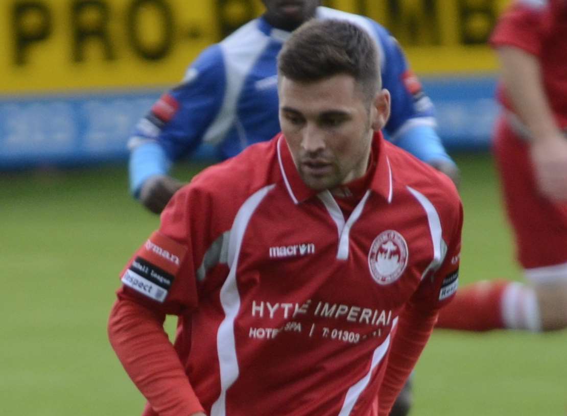 Ronnie Dolan playing for Hythe in 2013 Picture: Gary Browne