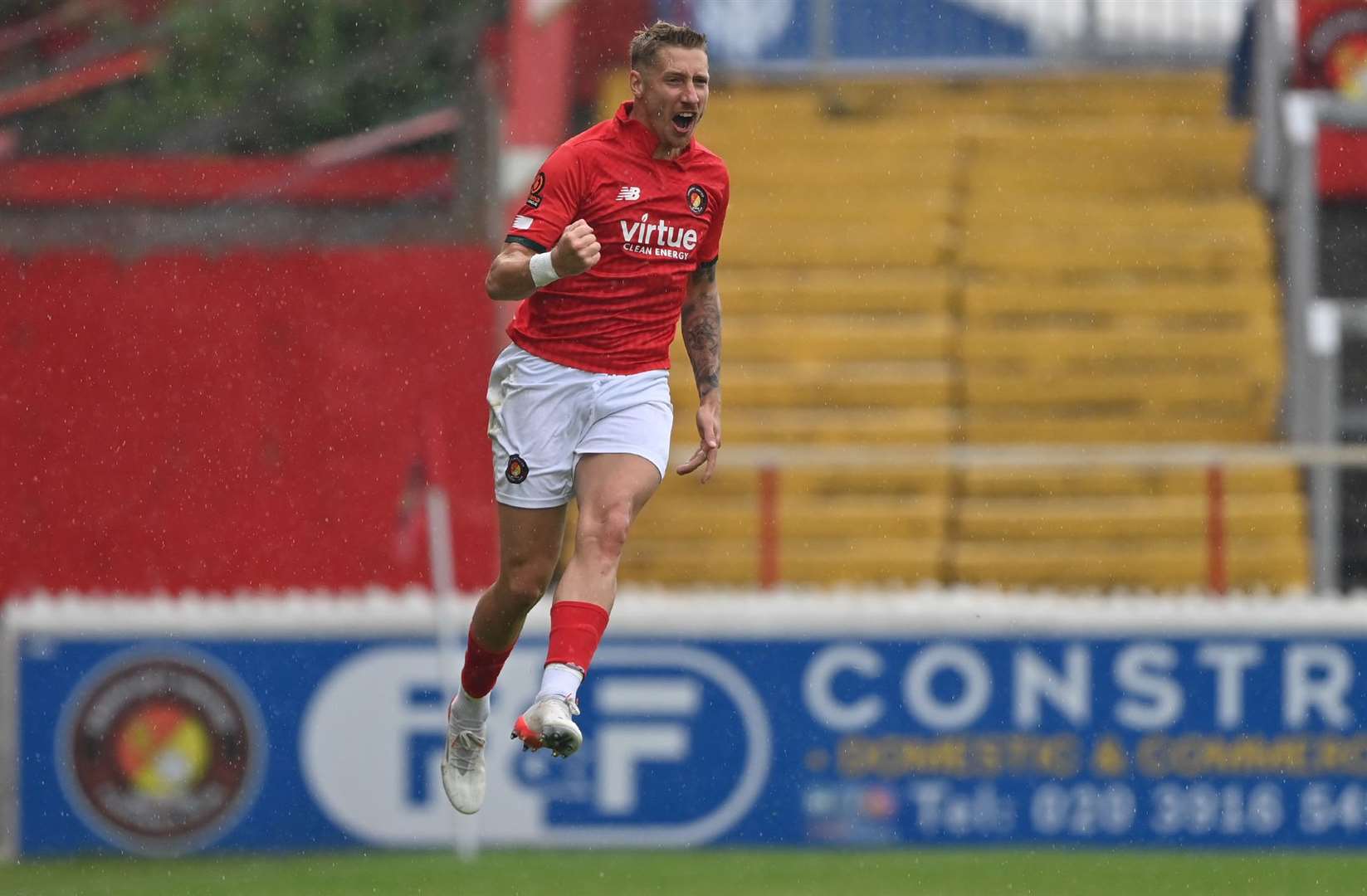 Lee Martin celebrates his goal en route to the halfway line in the National League South play-off semi-final. Picture: Keith Gillard