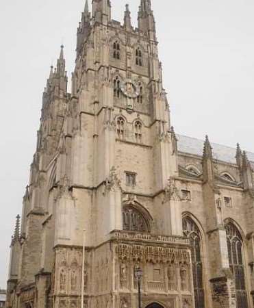 Victims of the Chinese earthquake and Burmese cyclone will be remembered at a special service in the Cathedral on Sunday