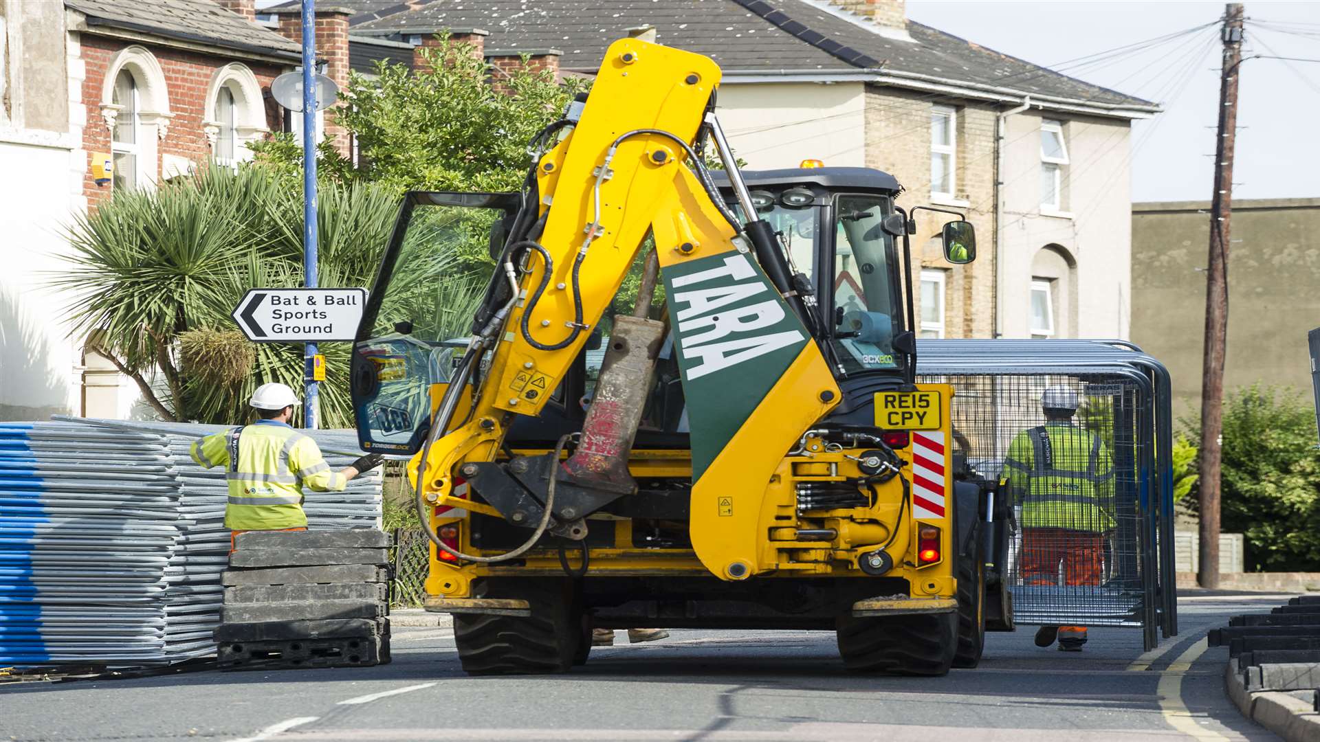 Start of resurfacing work on Wrotham Road, Gravesend.