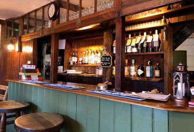 I understand why some old hostelries feel the need to modernise, but it's great to find a pub that has chosen to leave much of the old woodwork in place