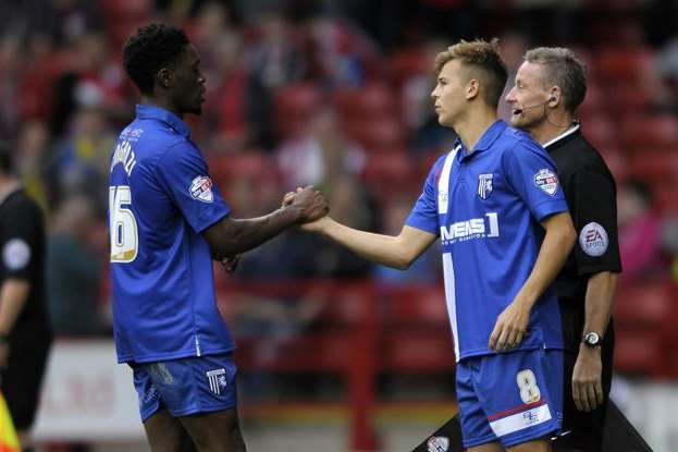 Amine Linganzi makes way for Jake Hessenthaler at Sheffield United Picture: Barry Goodwin